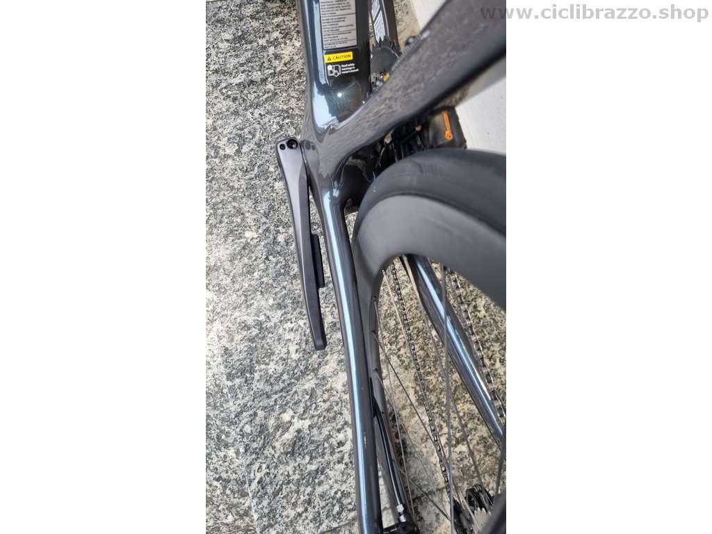 GIANT TCR Advanced Pro Disc Di2 2025