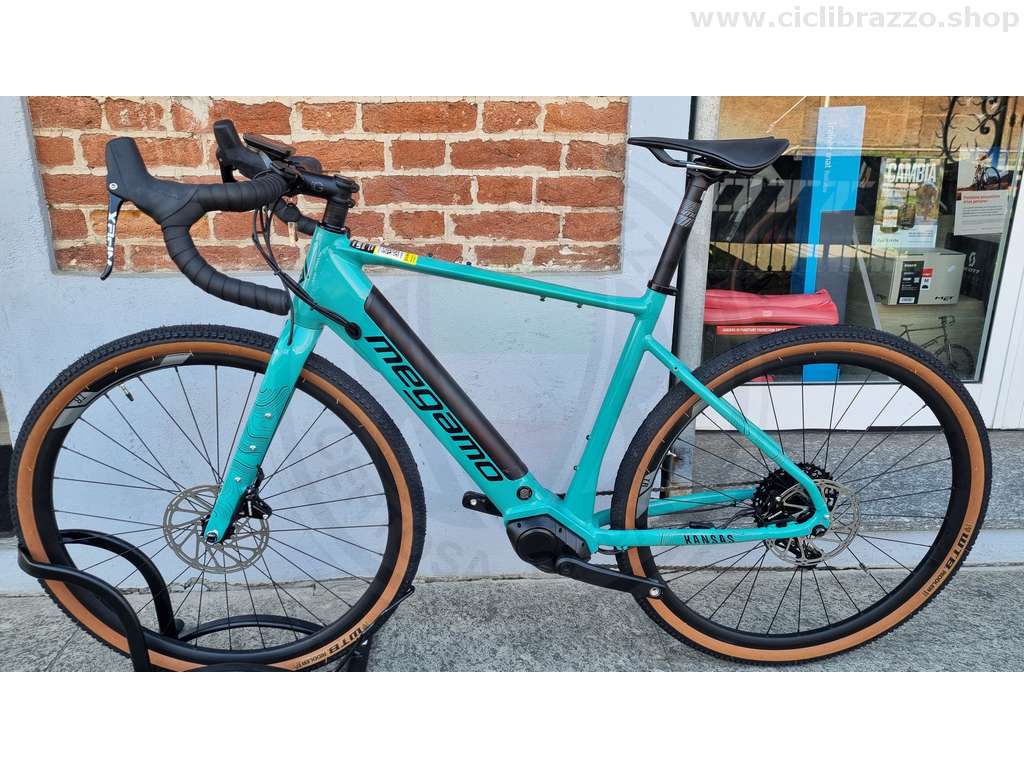 MEGAMO KANSAS - Main Image