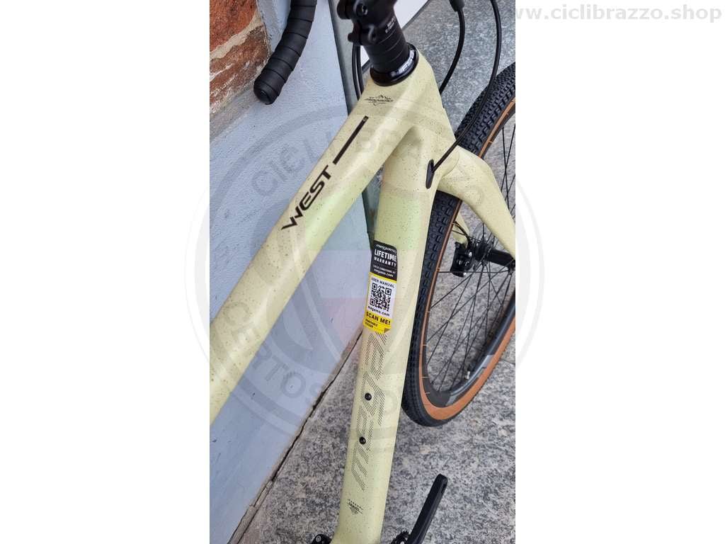 MEGAMO WEST 15 (23) - Main Image